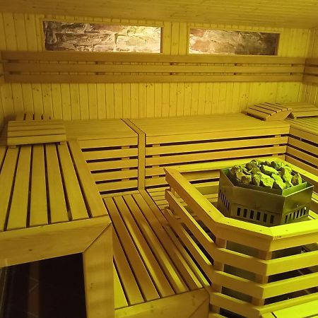 Schloss Goldacker - Das Schloss Der Gesundheit Weberstedt Luaran gambar